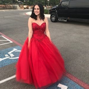 Ball gown